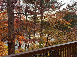 1709 Waters Edge Trl, Roswell, GA 30075