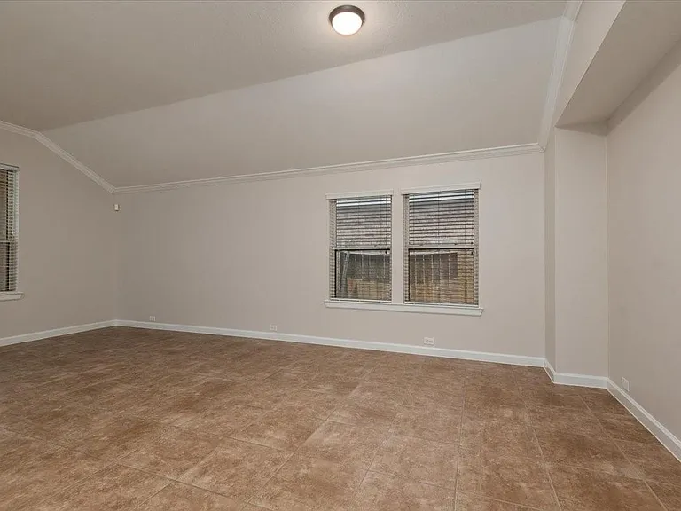 1906 Sonoma Breeze Dr — Photo 10