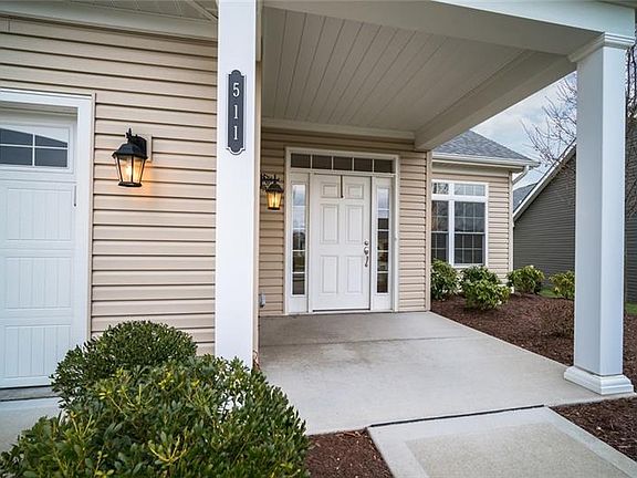 2nd image of 511 Altmyer Fields Ln