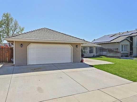 2nd image of 1537 Crestwood Dr