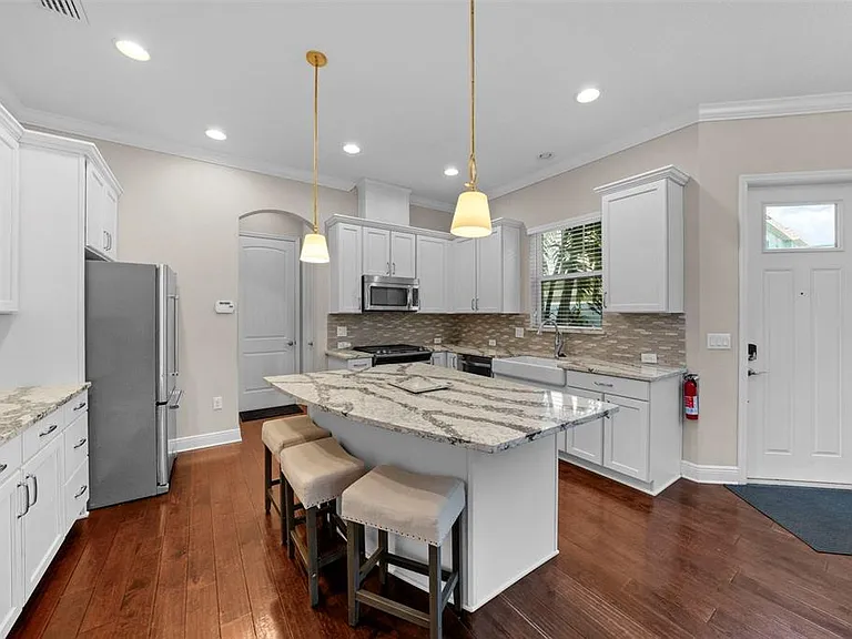214 S Habana Ave #1 — Photo 8