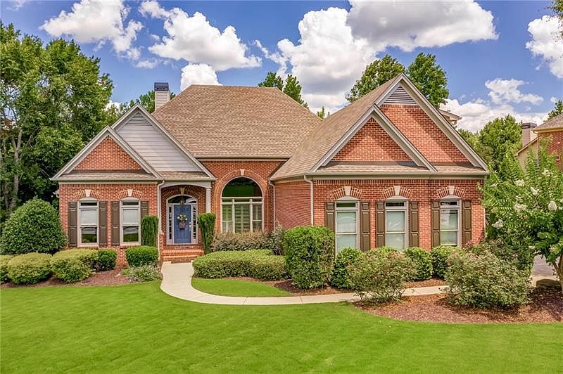 2nd image of 123 Olde Heritage Way