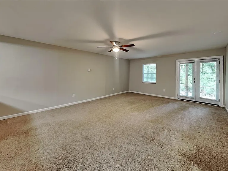 603 Brolley Ct — Photo 16
