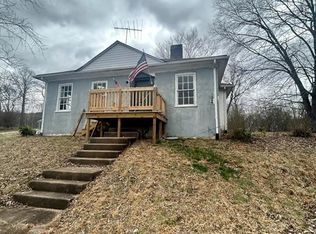 444 10th St, Fieldale, VA 24089