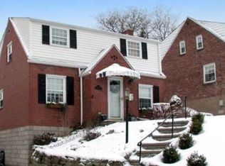 830 Newport Dr, Pittsburgh, PA 15234