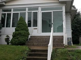 914 Harrison St, New Castle, PA 16101