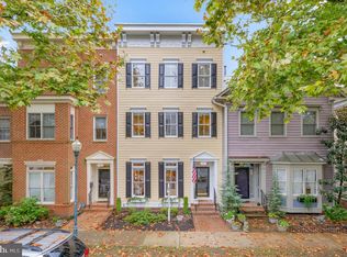 354 Hart Rd, Gaithersburg, MD 20878