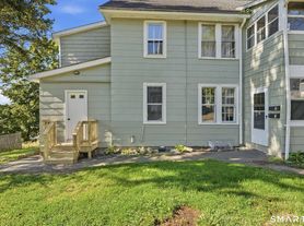 13 Wood Ct, Terryville, CT