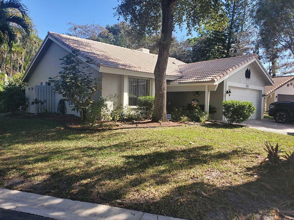 1st image of 1521 Riverwood Lane