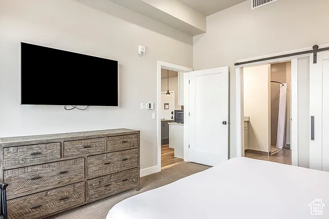 2 bed, 1277 sqft, $3,300 — Photo 4