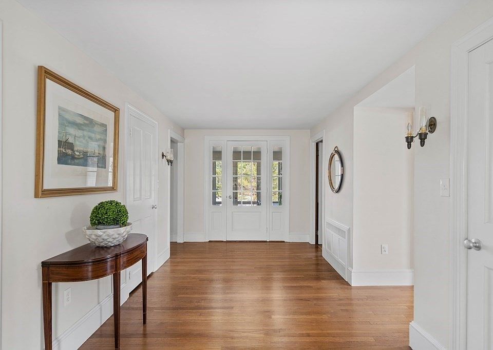 94 Black Horse Ln, Cohasset, MA 02025 Zillow