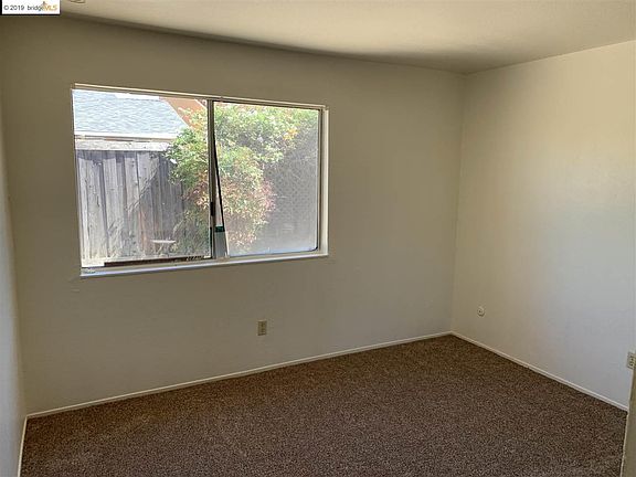 5th image of 2351 Sequoia Dr