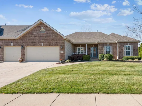324 Trailhead Way, Dardenne Prairie, MO 63368