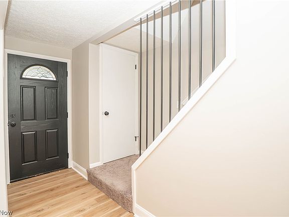 4th image of 7641 Ravenna Ave