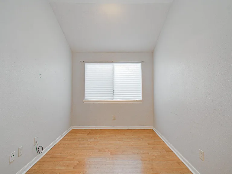 13335 Gardnerville St — Photo 29