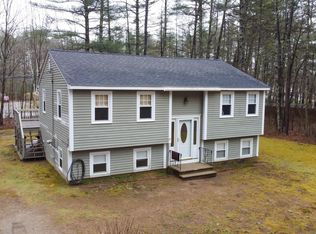 75 Minuteman Dr, Wells, ME 04090