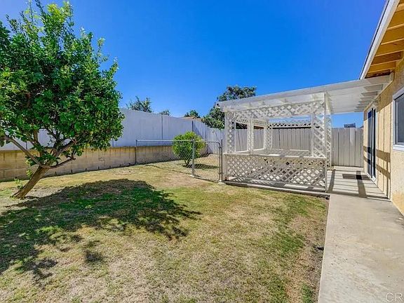 3rd image of 6435 Bullock Dr