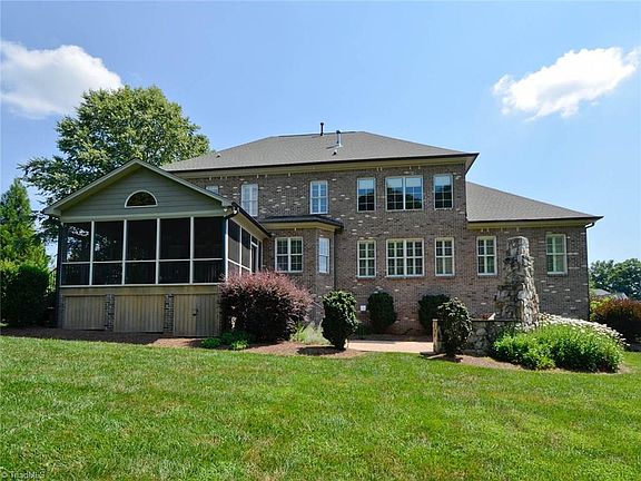 2nd image of 6303 Poplar Forest Dr