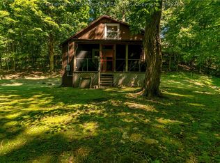 113 Shawnee Dr, Hillsboro, WV 24946