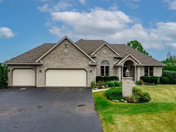 7280 Barngate Dr, South Beloit, IL 61080