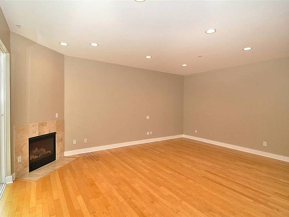 2nd image of 11851 Laurelwood Dr APT 109