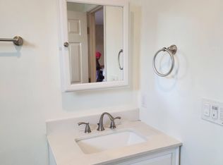 11579 Welk Ave #C, Pacoima, CA 91331