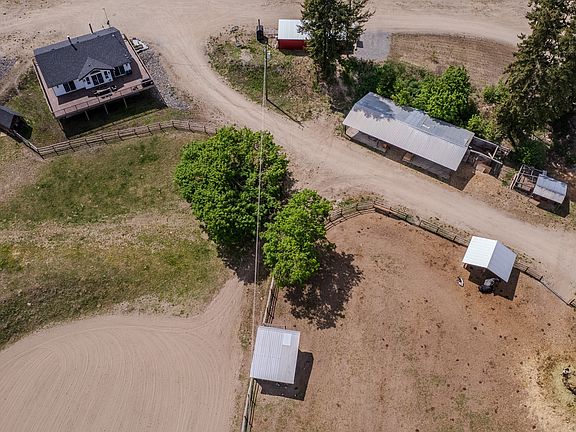5th image of 2086 Yankee Flats Rd