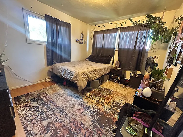 2409 Thomas Ave — Photo 17