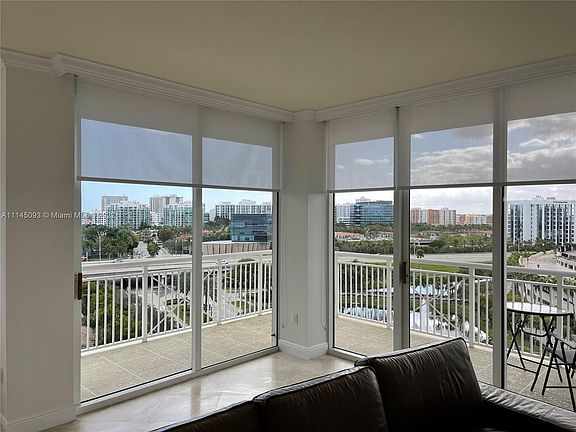 3rd image of 19501 W Country Club Dr APT 1008