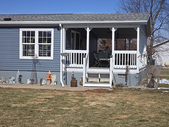 5th image of 1051 Brink Rd