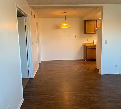 5th image of 57545 Yucca Trl APT 8