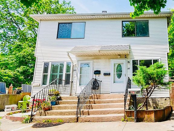 2nd image of 148 Elvin St