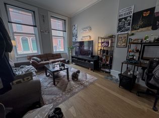1712 Mount Vernon St #1F, Philadelphia, PA 19130