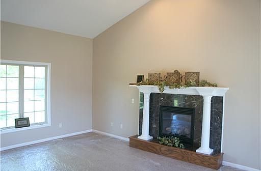 2nd image of 25943 Rolling Hills Dr