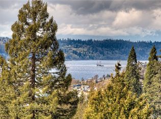 18821 2nd Ave SW, Normandy Park, WA 98166