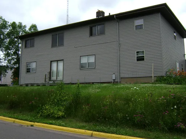 146 S 4th St, Barron, WI 54812