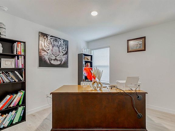 4th image of 3119 Langley Bend Ln