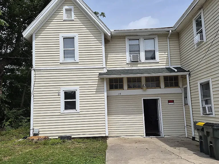 115 Sycamore St #C — Photo 14