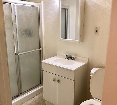 5th image of 7020 Azalea Ave