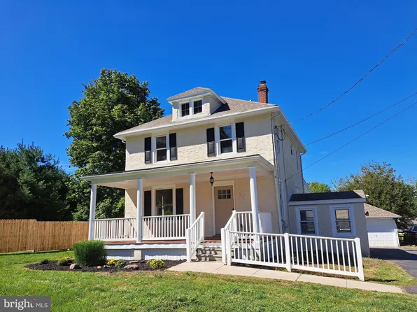 55 E Mount Kirk Ave, Norristown, PA 19403