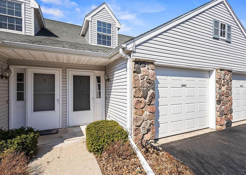 1st image of 505 Lake Bluff ROAD Unit C