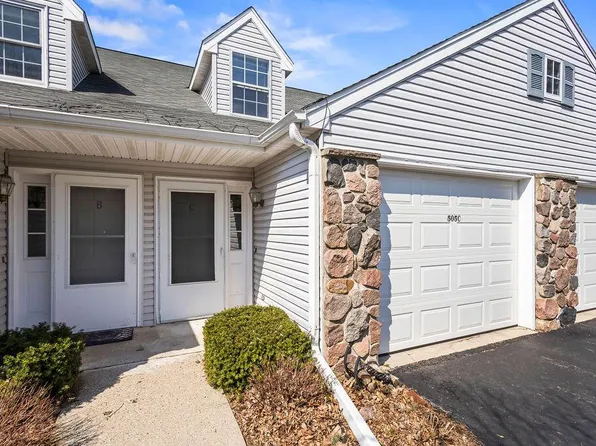 505 Lake Bluff ROAD Unit C, Thiensville, WI 53092