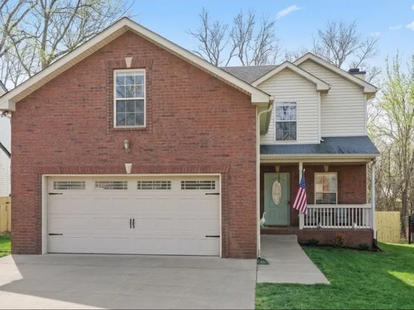 3467 Melrose Dr, Clarksville, TN 37042