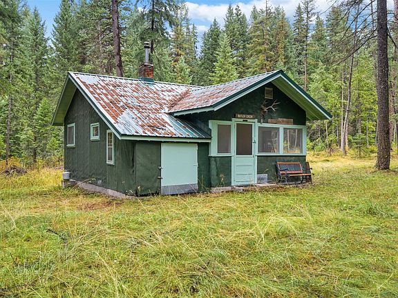 3rd image of 26222 Butler Creek Rd