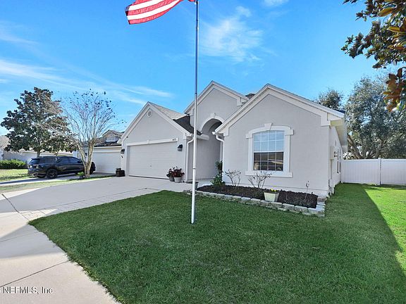 3rd image of 3672 SHREWSBURY Drive