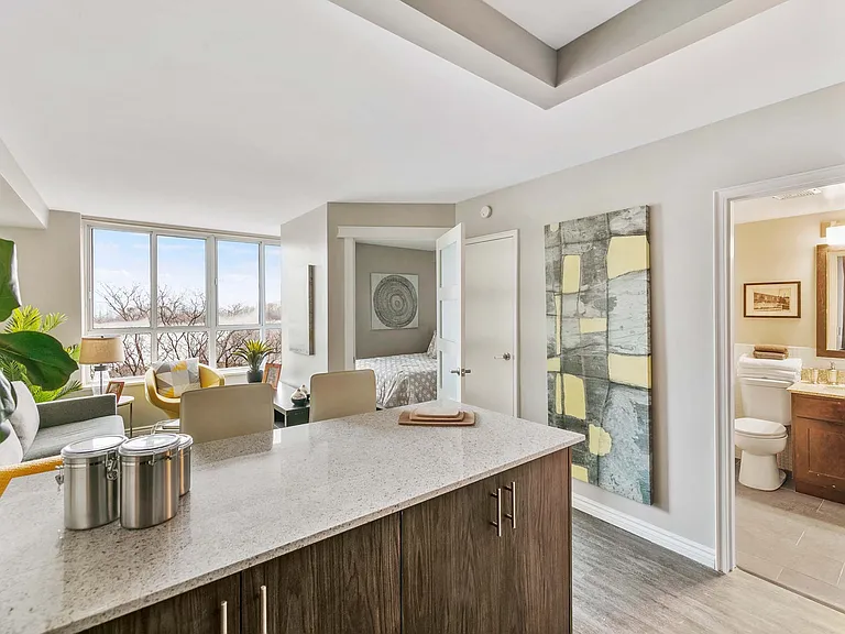 8787 Riverside Dr E — Photo 31