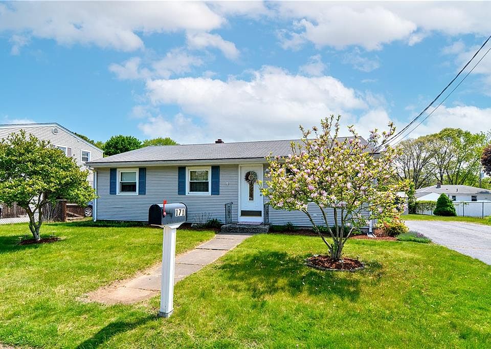 171 Bryant St, Cumberland, RI 02864 Zillow