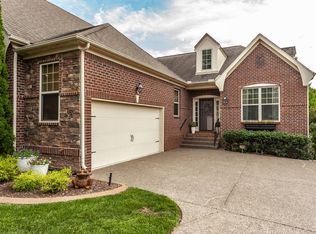 171 Cobbler Cir, Hendersonville, TN 37075