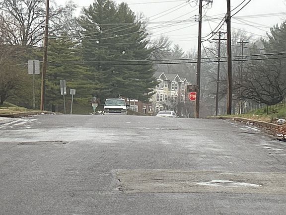 5th image of 2026 Switzer Ave