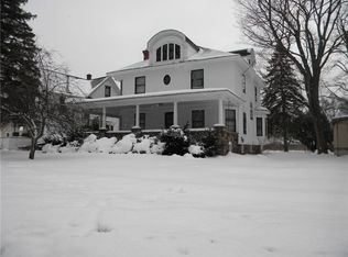 3940 Ridge Rd, Williamson, NY 14589